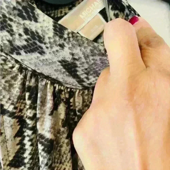 Michael Kors snake skin pattern top - Picture 3 of 4